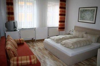 Gaestehaus Edith Ротенбург-на-Таубере Экстерьер фото